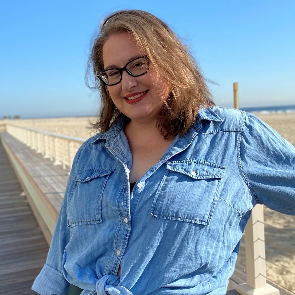 Meet your Posher, Laura